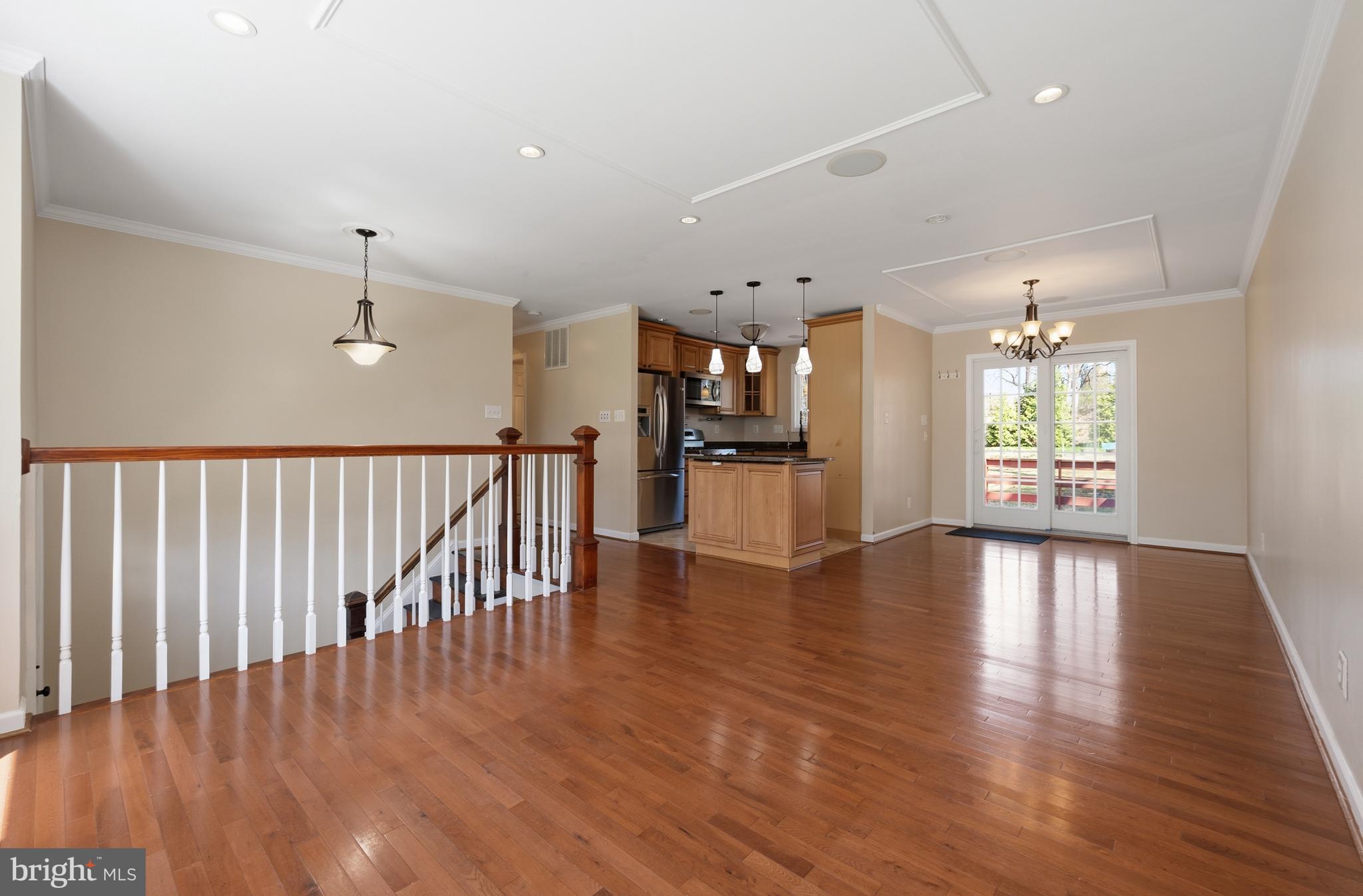 124 WOODLAND ROAD