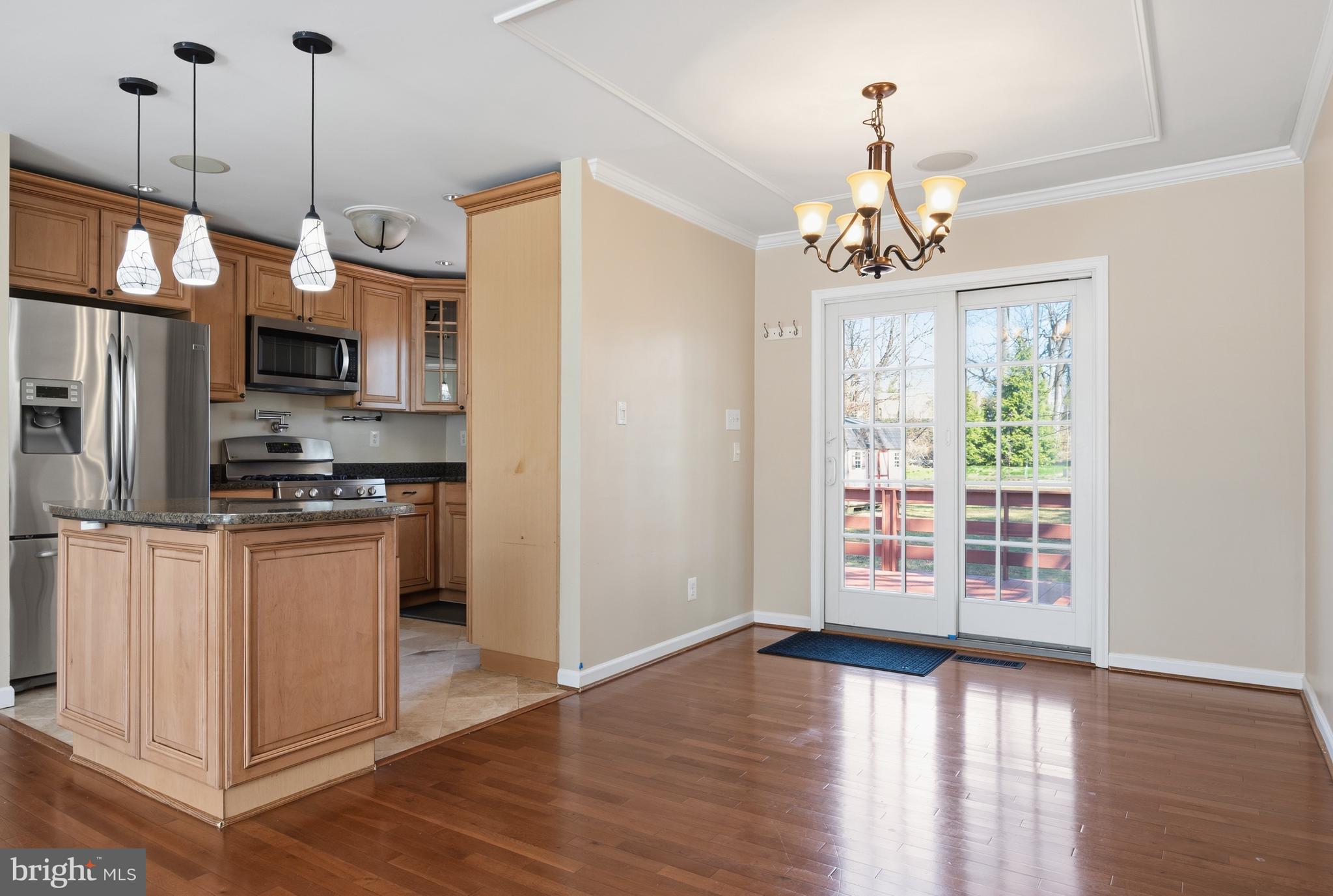 124 WOODLAND ROAD