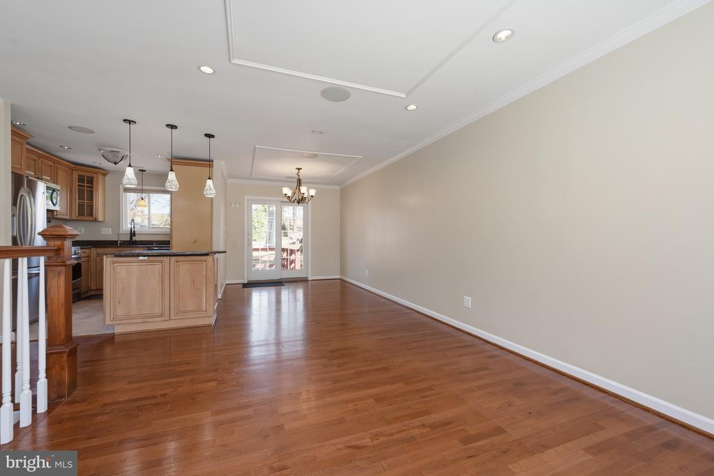 124 WOODLAND ROAD