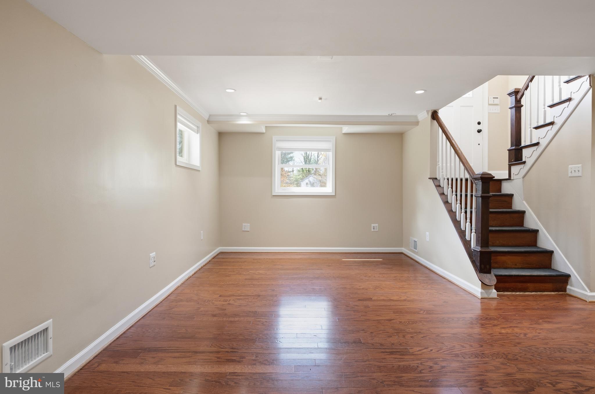 124 WOODLAND ROAD