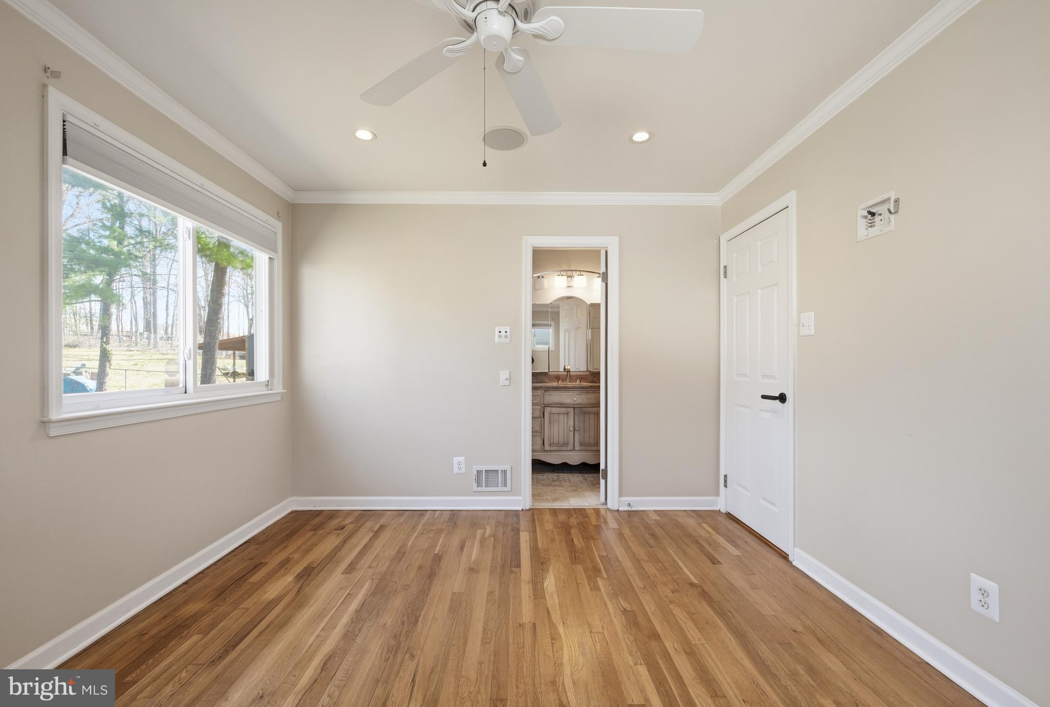 124 WOODLAND ROAD