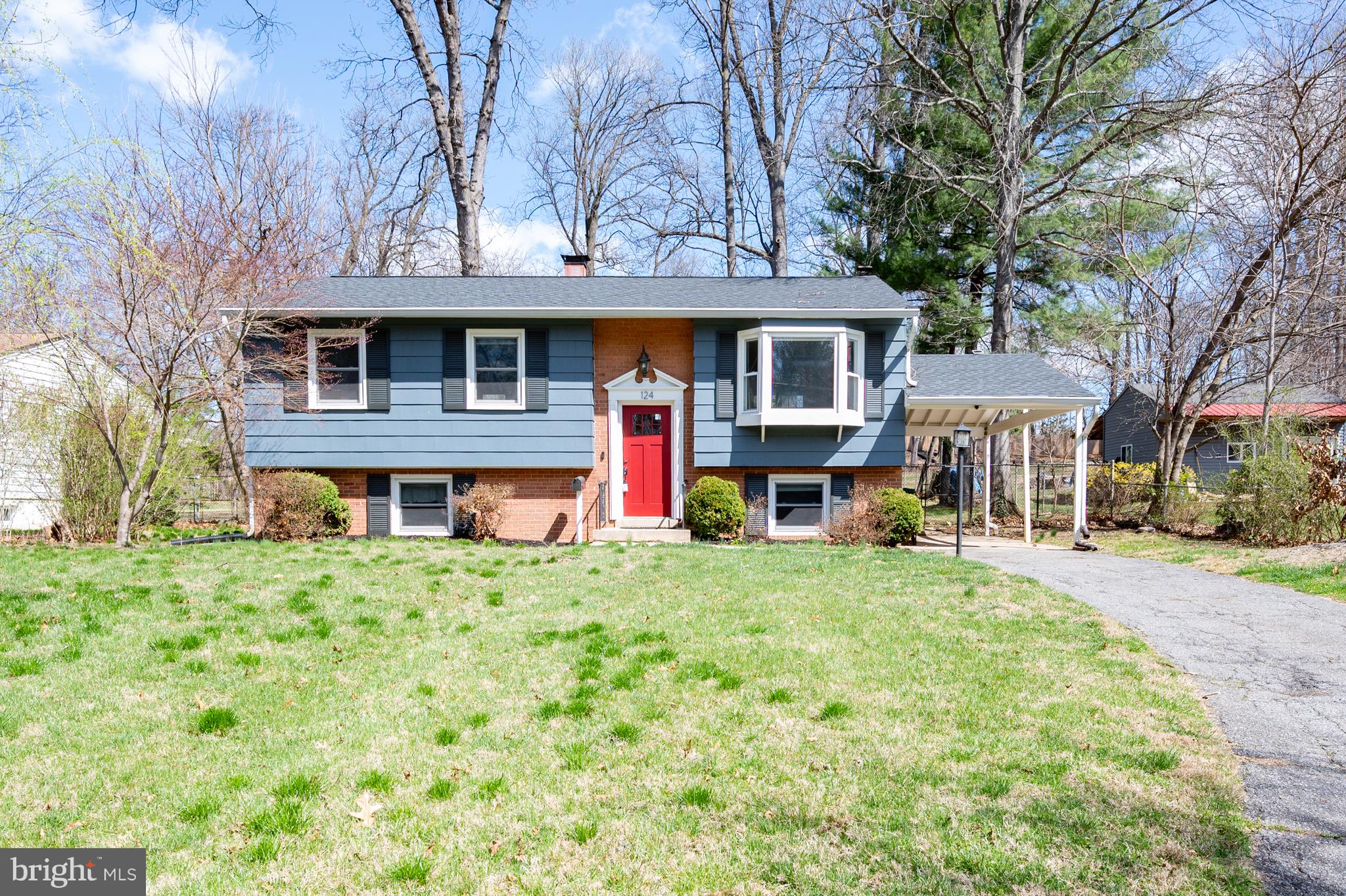 124 WOODLAND ROAD