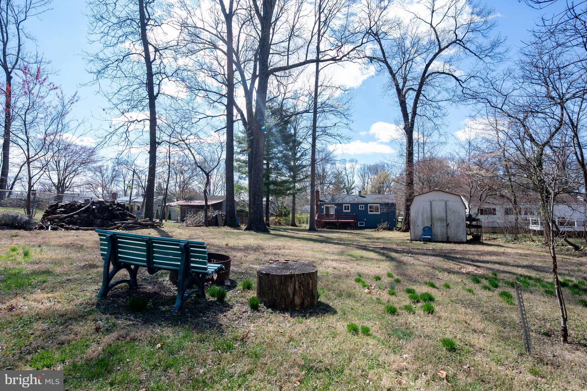 124 WOODLAND ROAD
