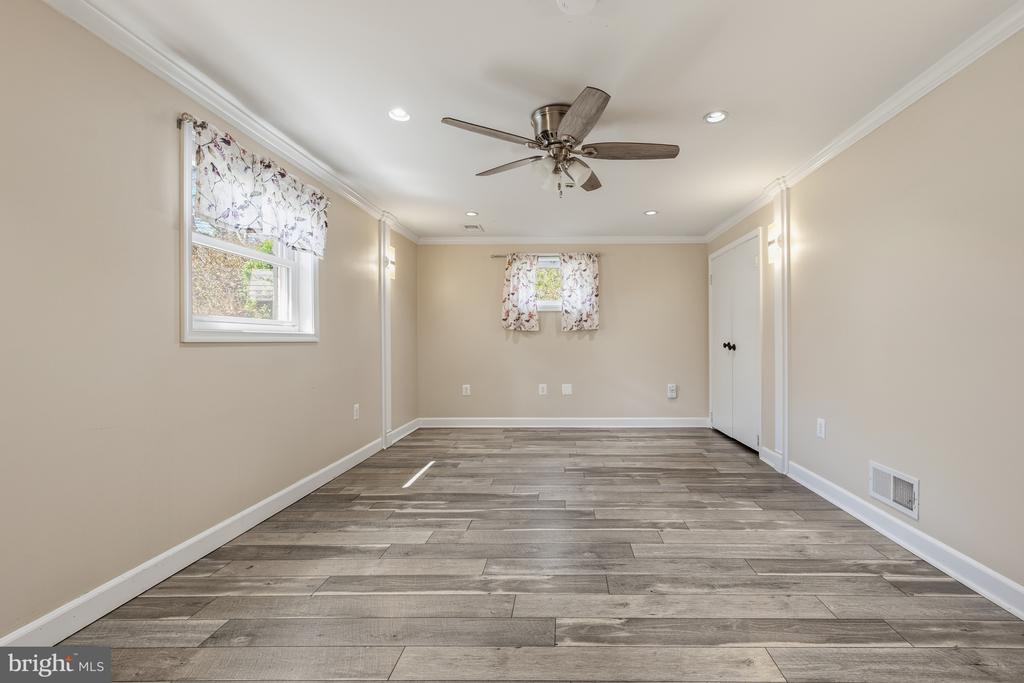 124 WOODLAND ROAD