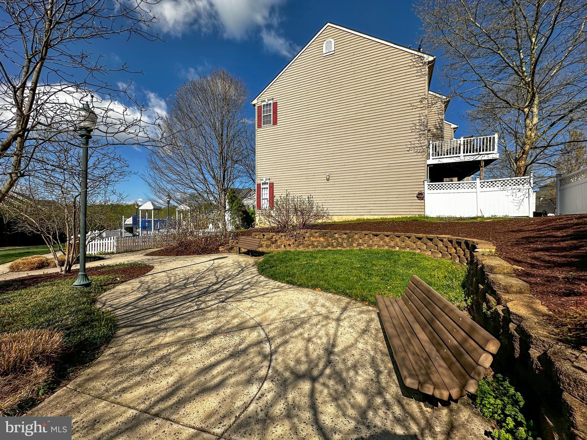 12118 POND PINE DRIVE