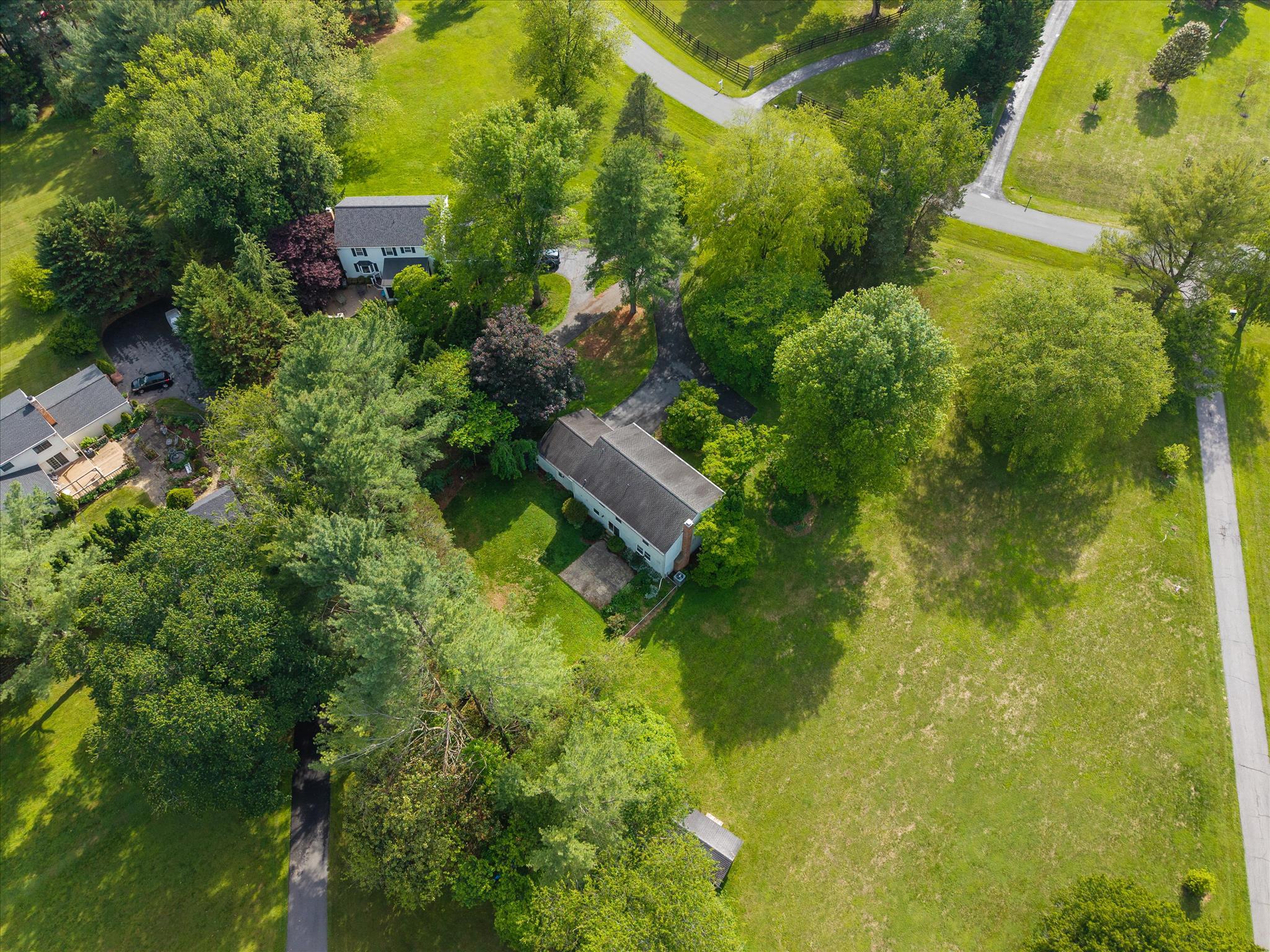 21917 FOXLAIR ROAD