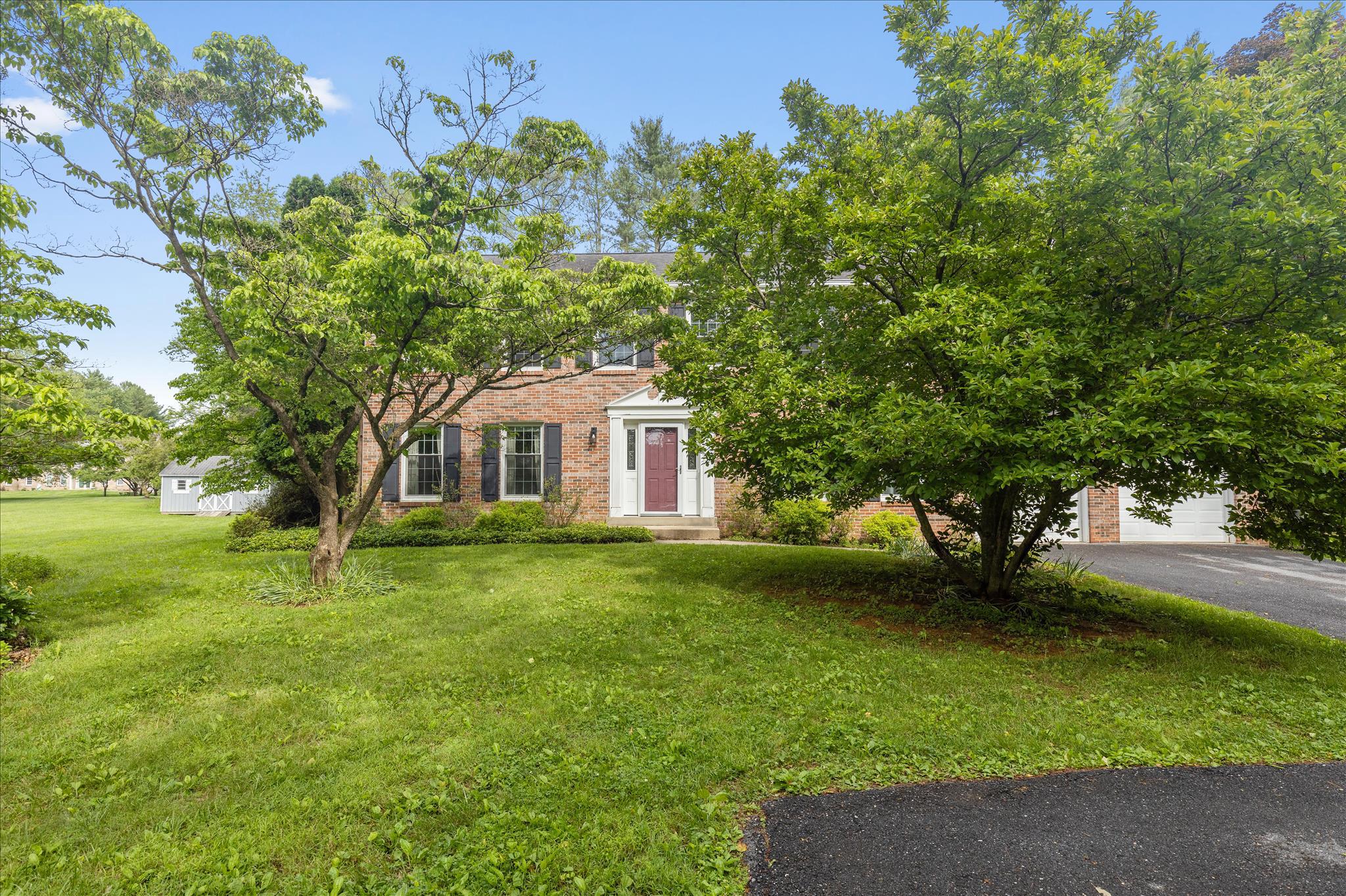 21917 FOXLAIR ROAD