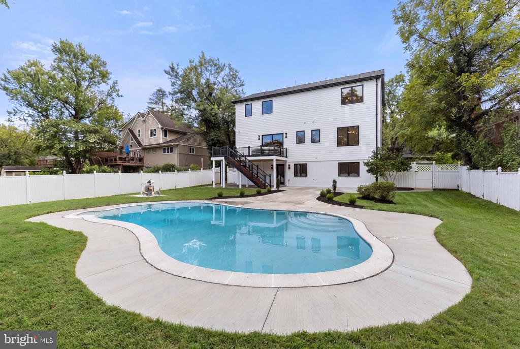 9331 E PARKHILL DRIVE