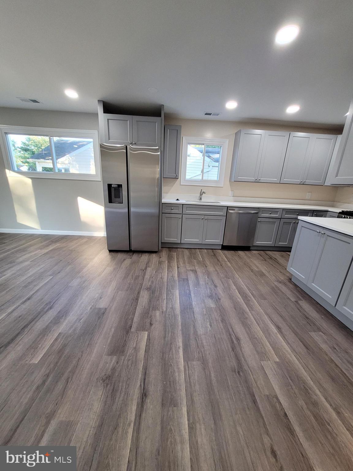 1016 8TH STREET