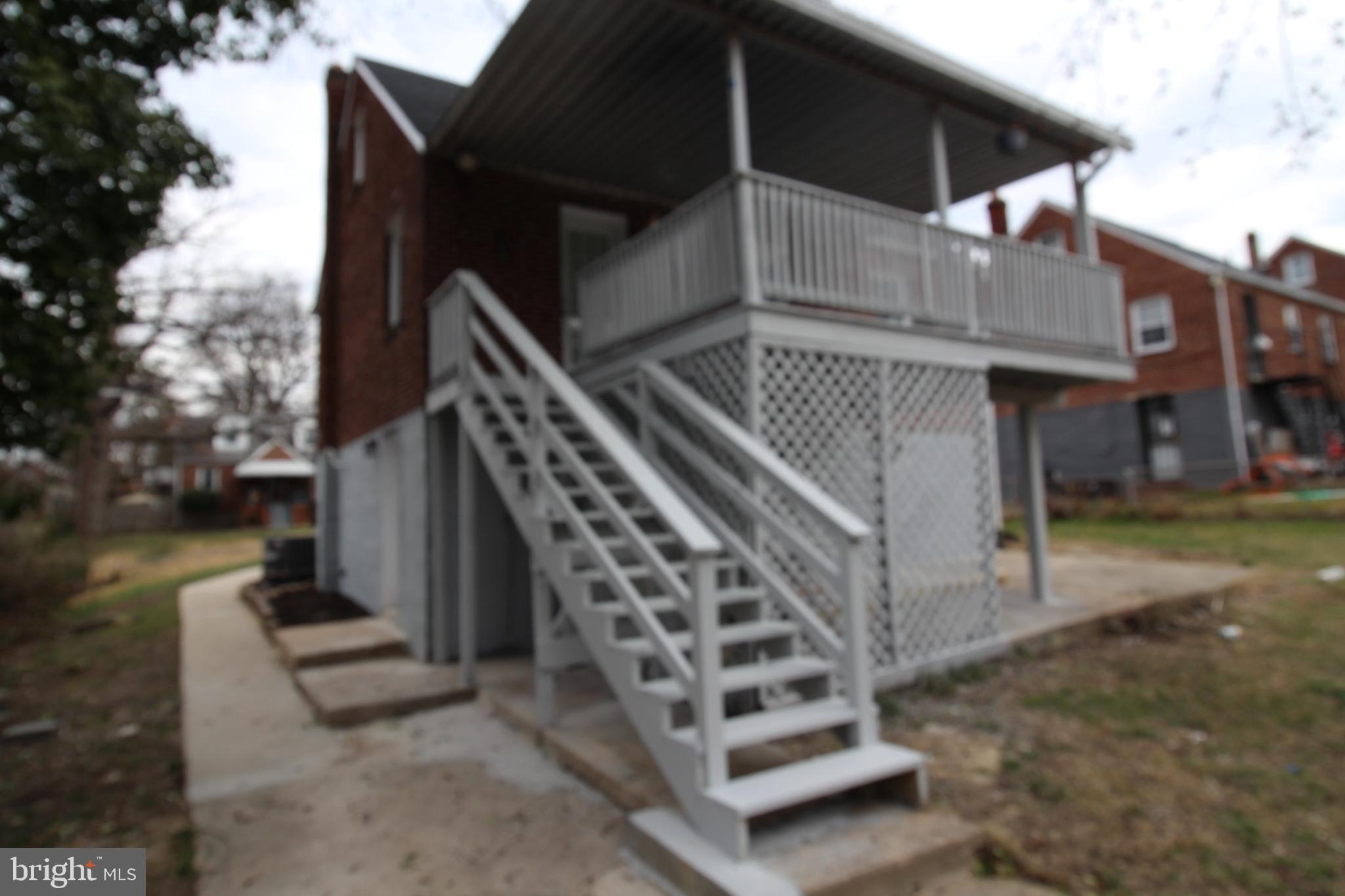 803 COX AVENUE