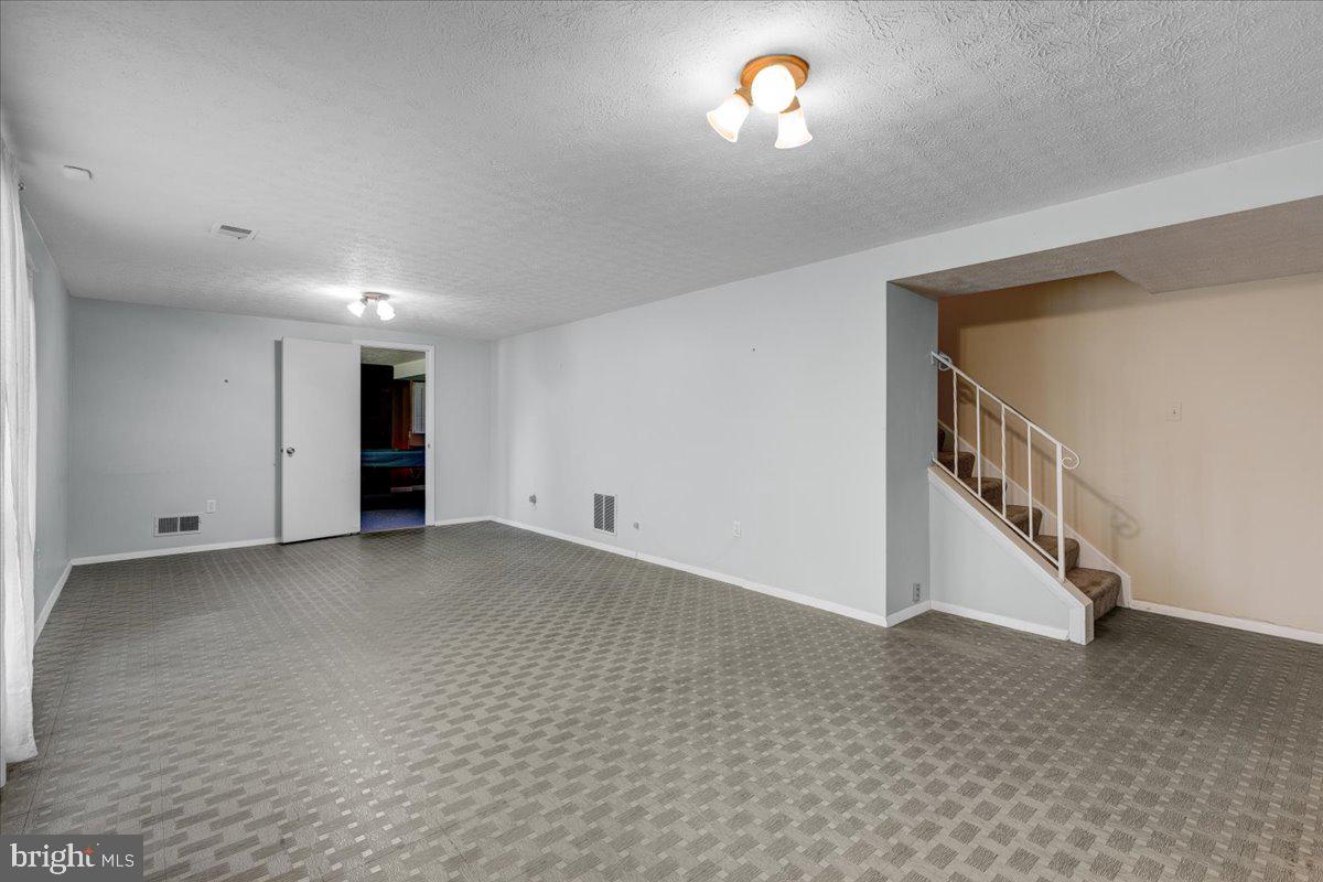 10409 TULSA DRIVE