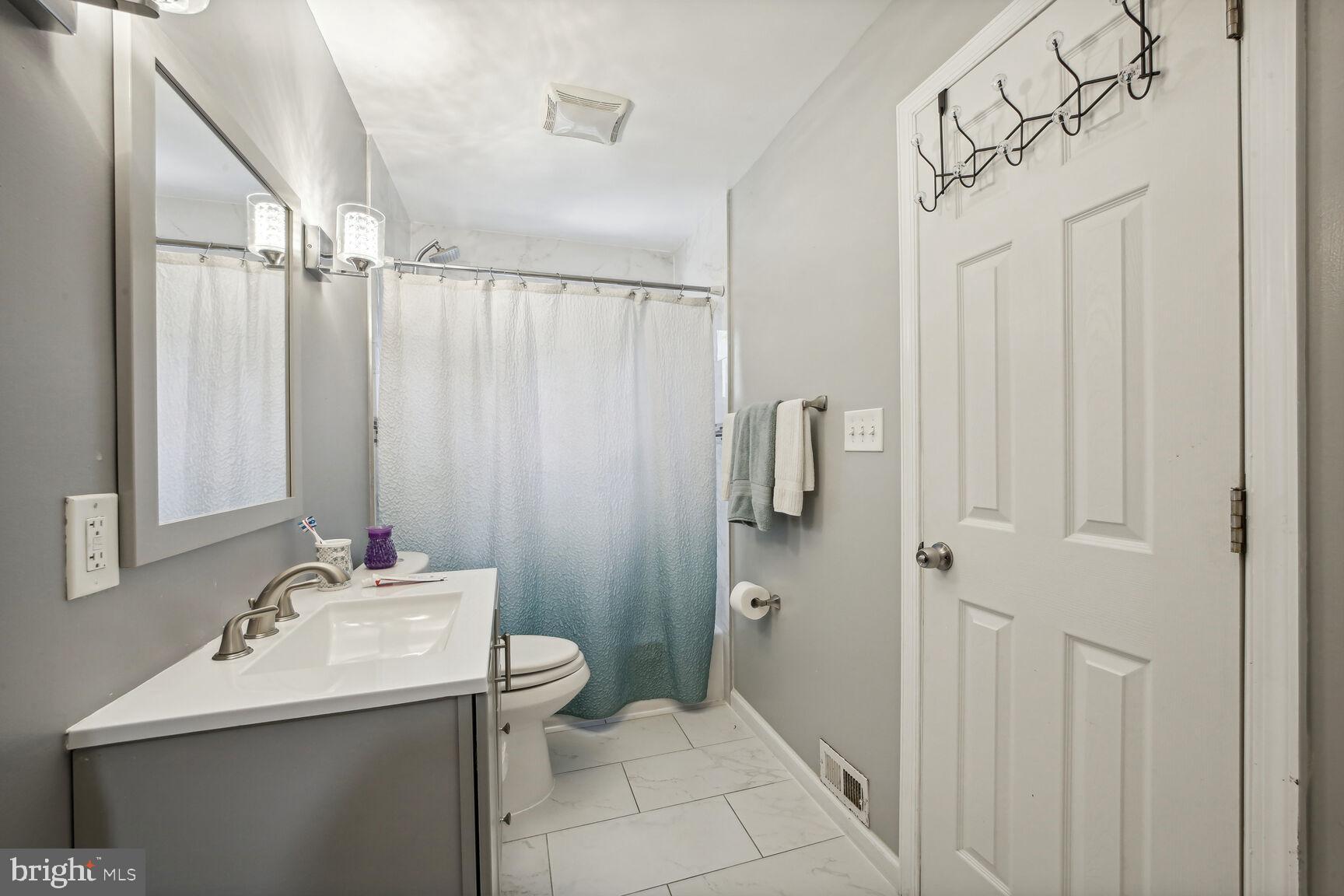 1231 CAPITOL HEIGHTS BOULEVARD