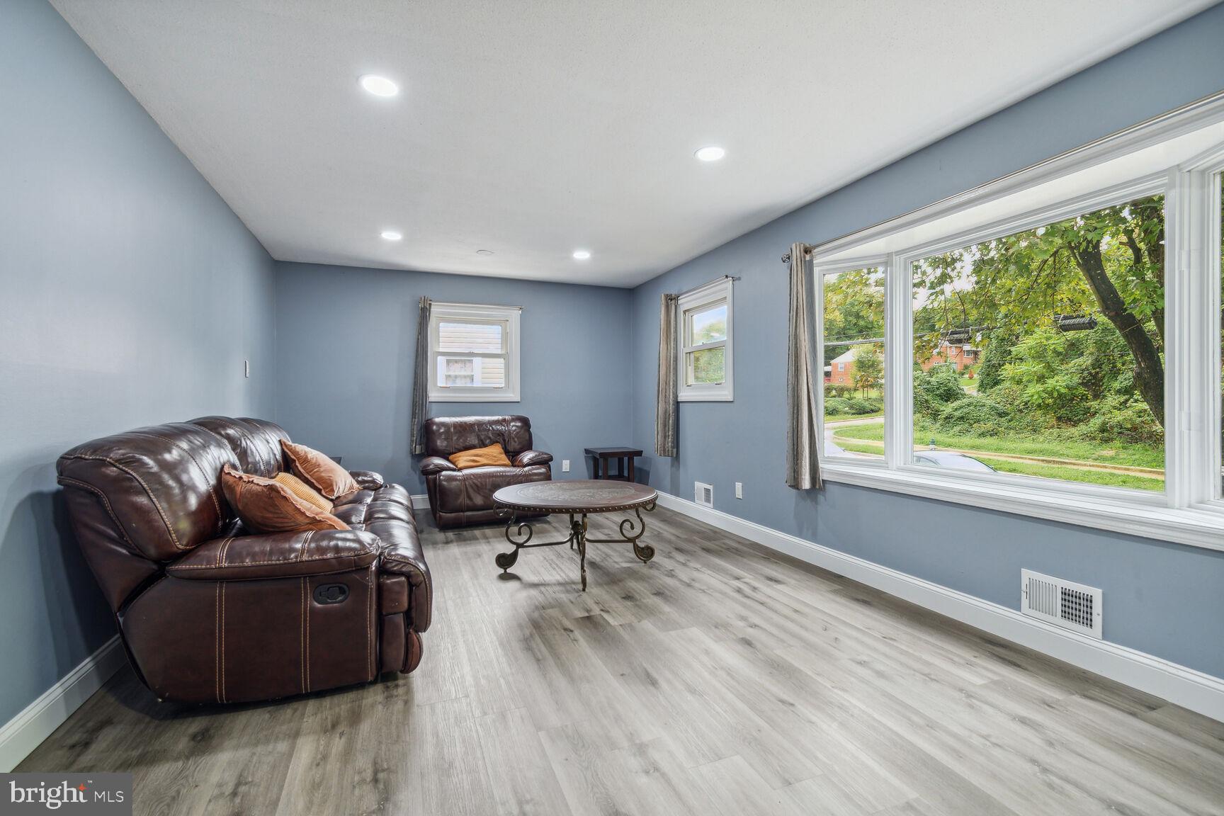 6600 GREENVALE PARKWAY