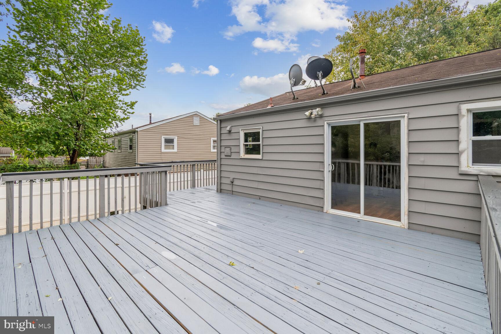 6600 GREENVALE PARKWAY