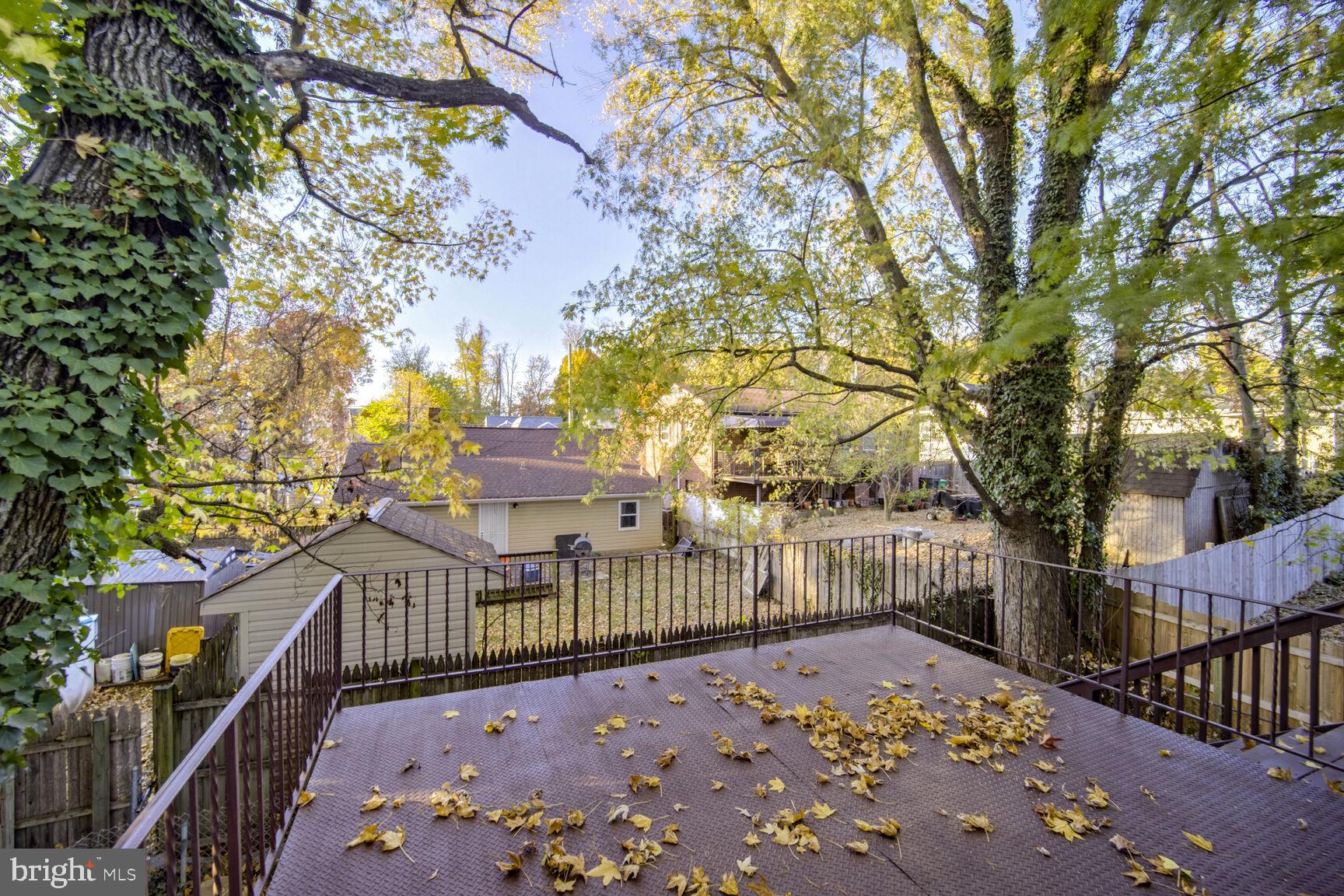 829 CLOVIS AVENUE