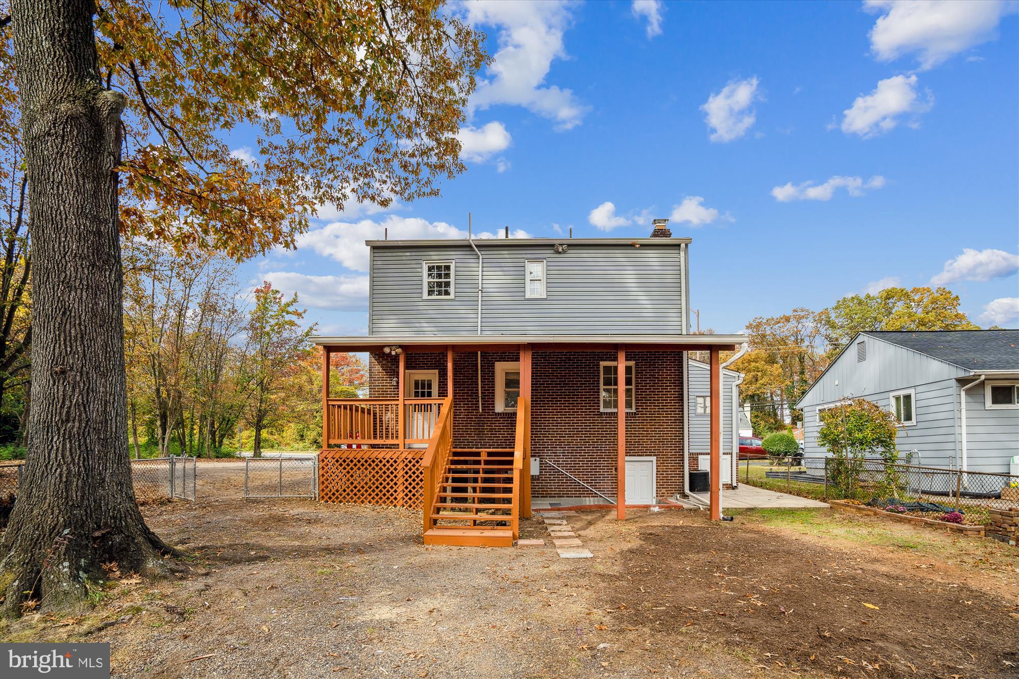9121 LANHAM SEVERN ROAD