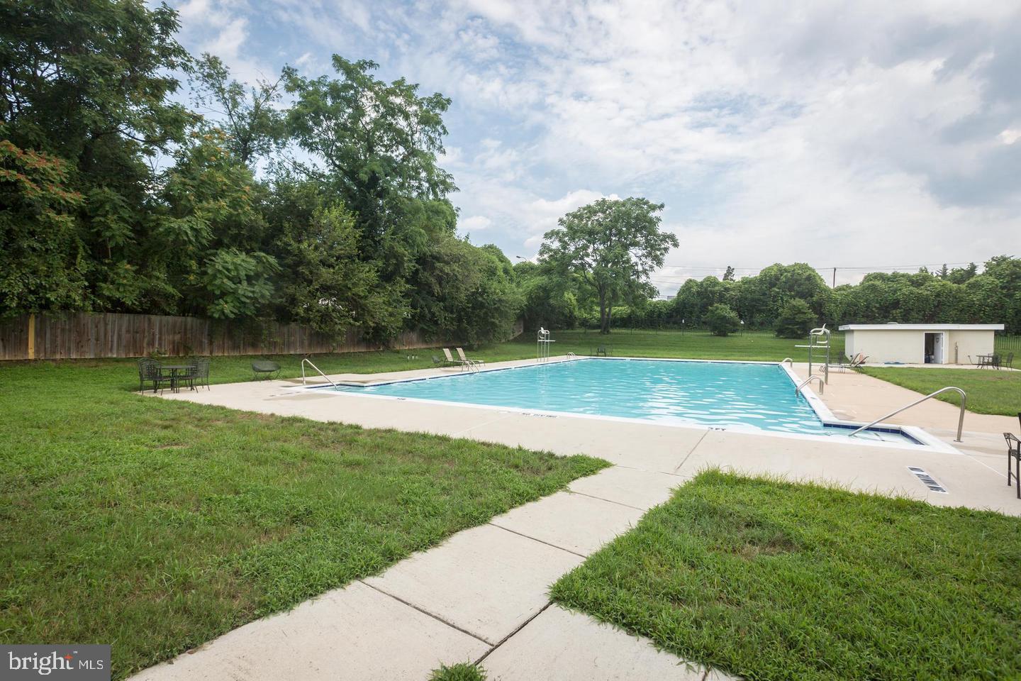 1009 CHILLUM ROAD 106