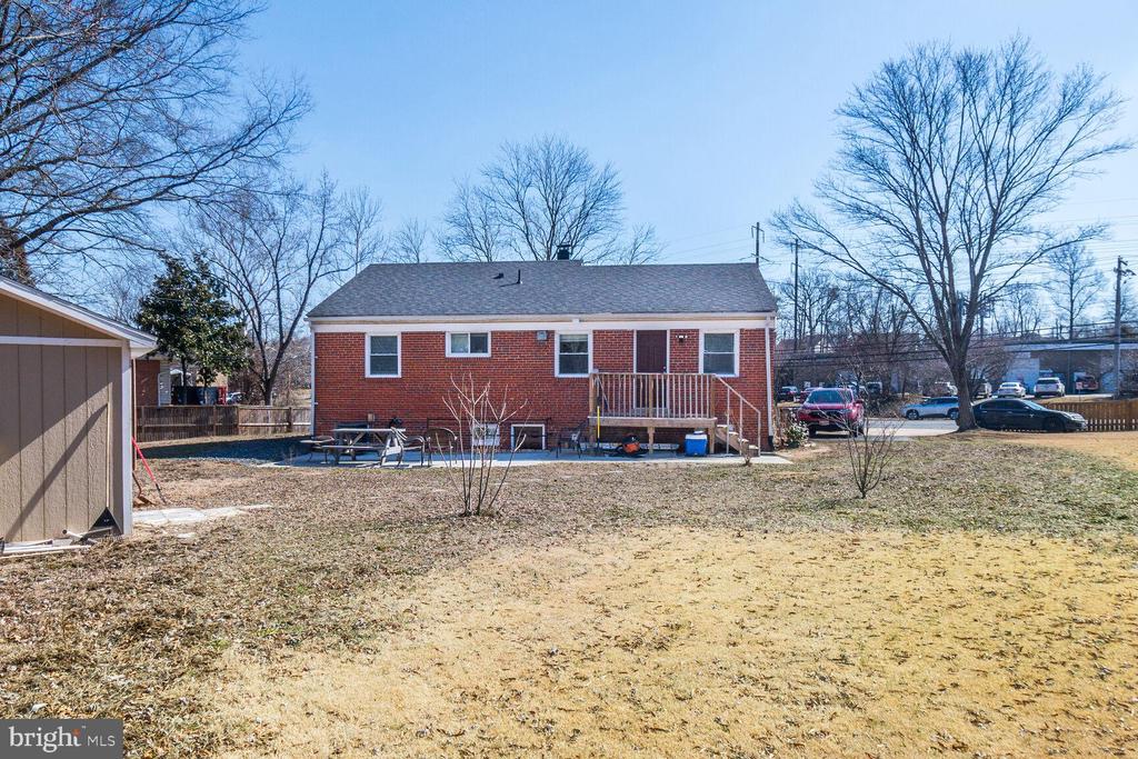 9604 LANHAM SEVERN ROAD