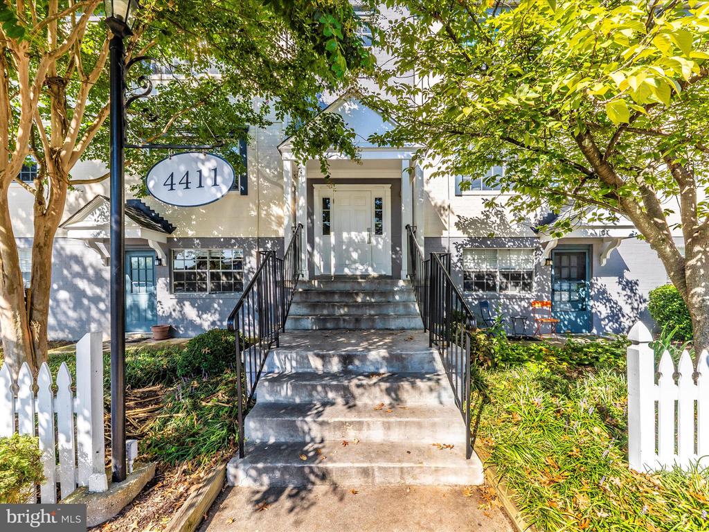 4411 ROMLON STREET 301