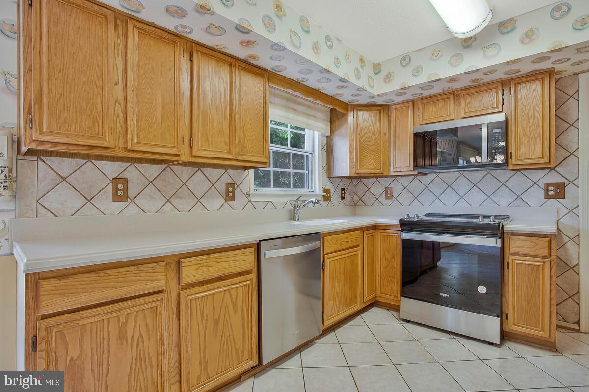 2101 BERMONDSEY DRIVE