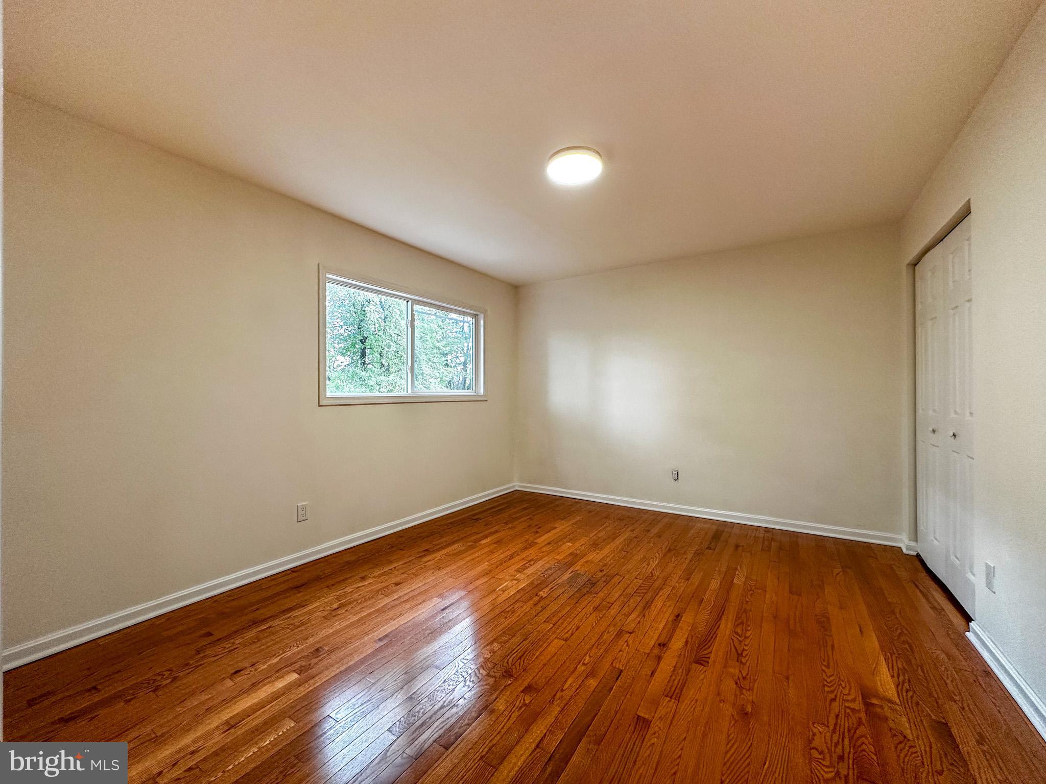 2208 COLUMBIA PLACE