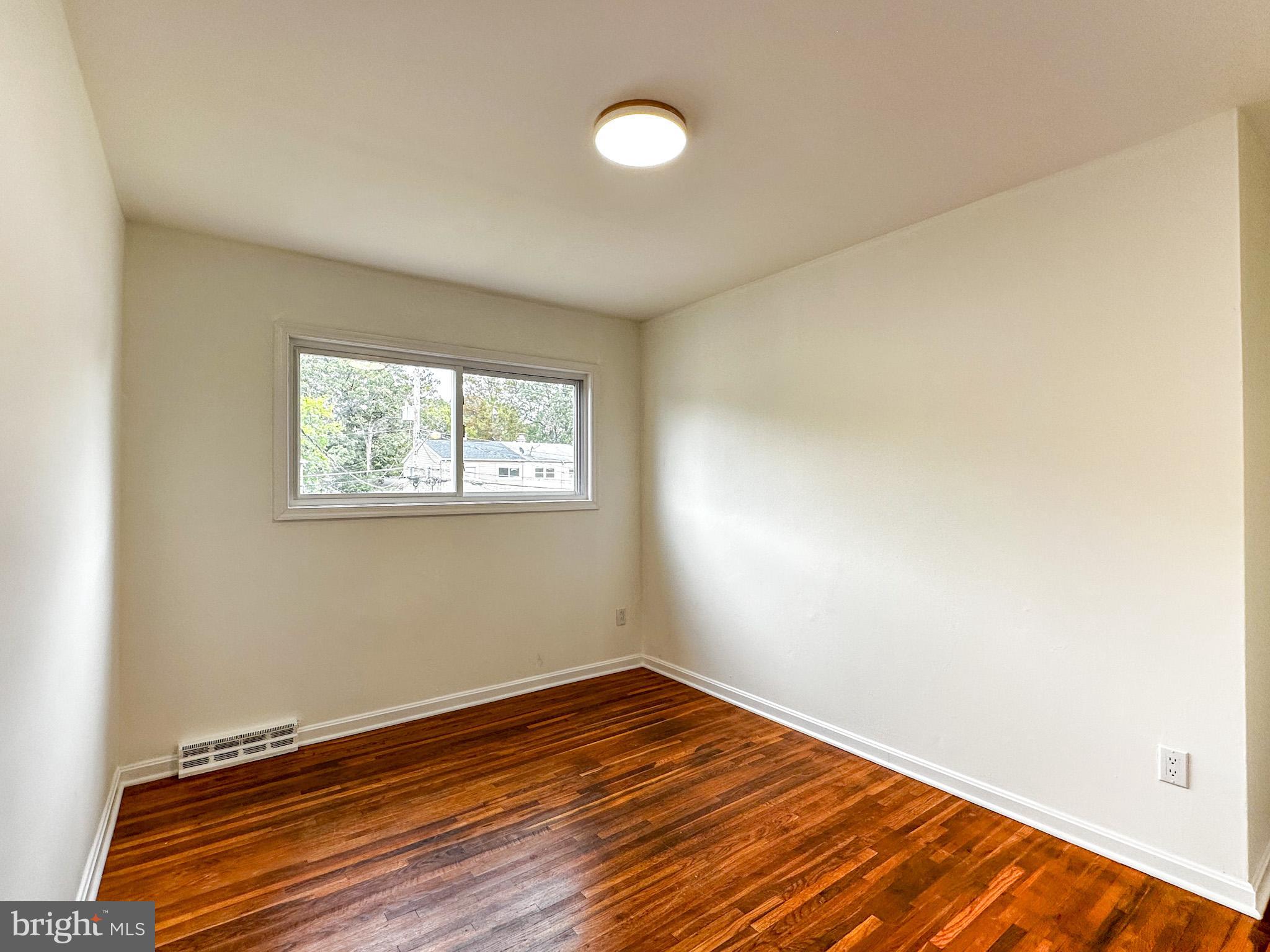 2208 COLUMBIA PLACE