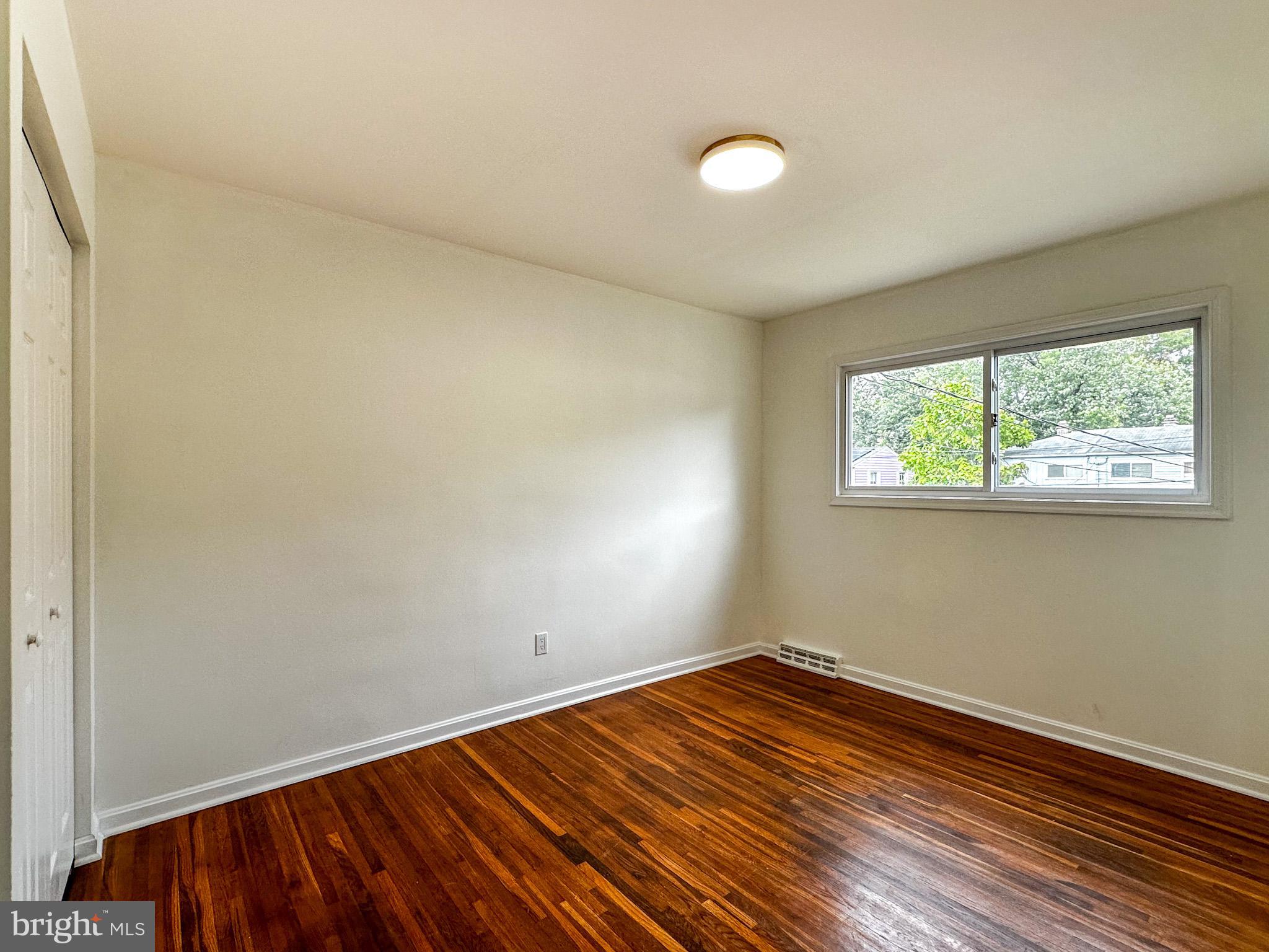 2208 COLUMBIA PLACE