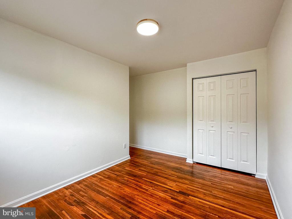 2208 COLUMBIA PLACE