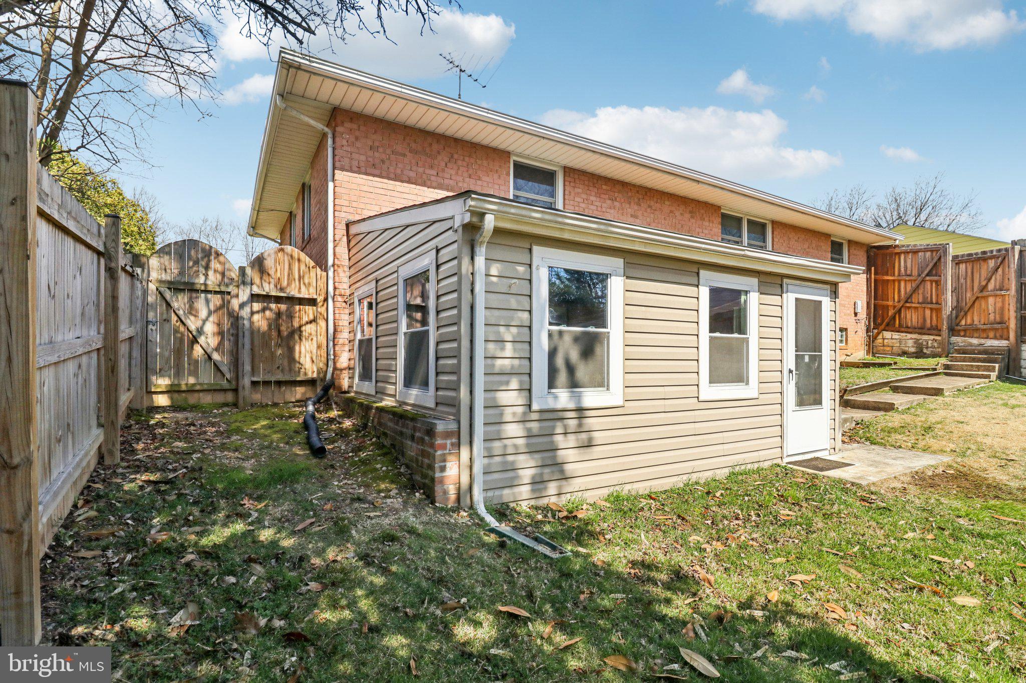 3125 FALLSTON AVENUE