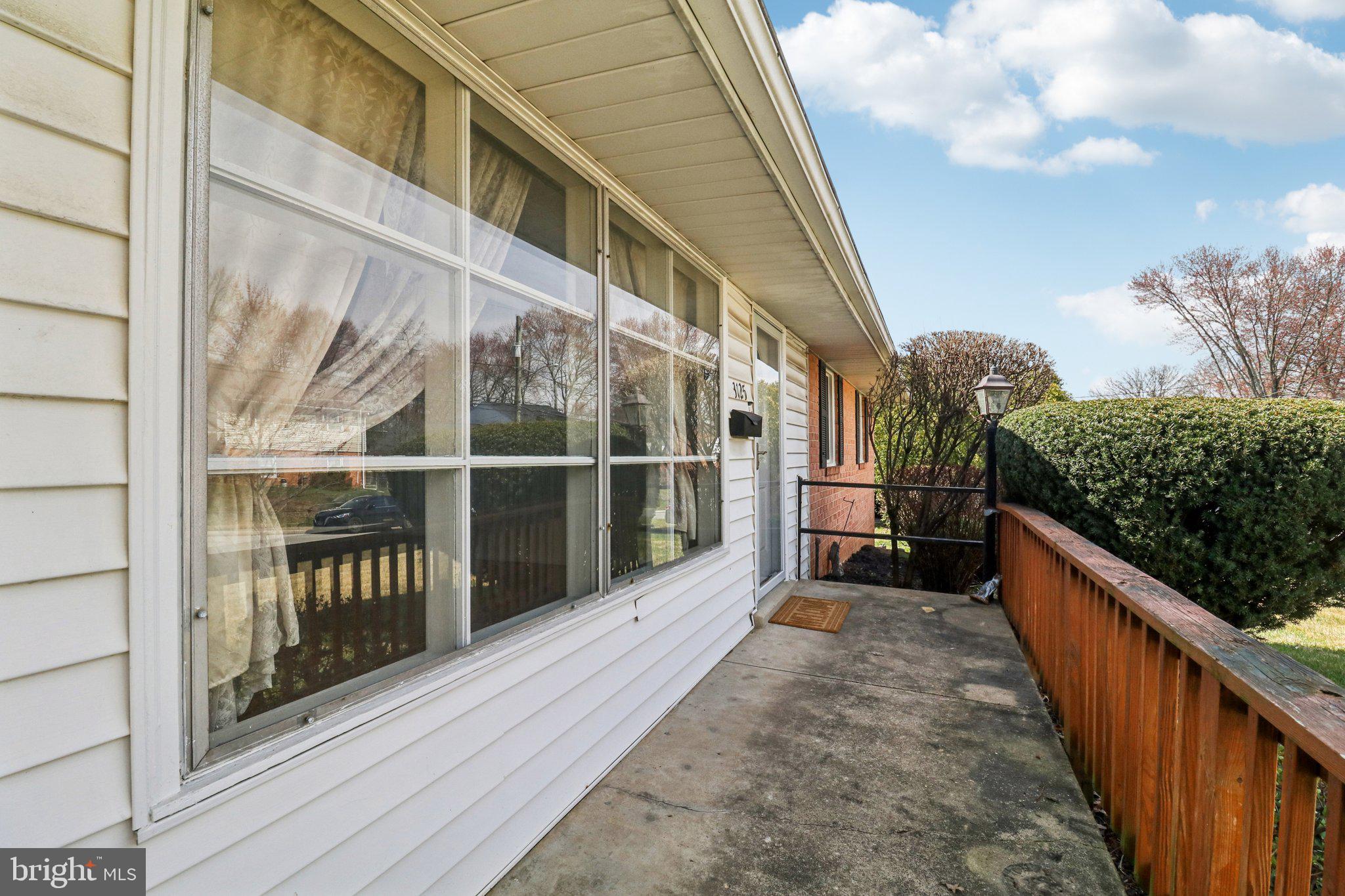 3125 FALLSTON AVENUE