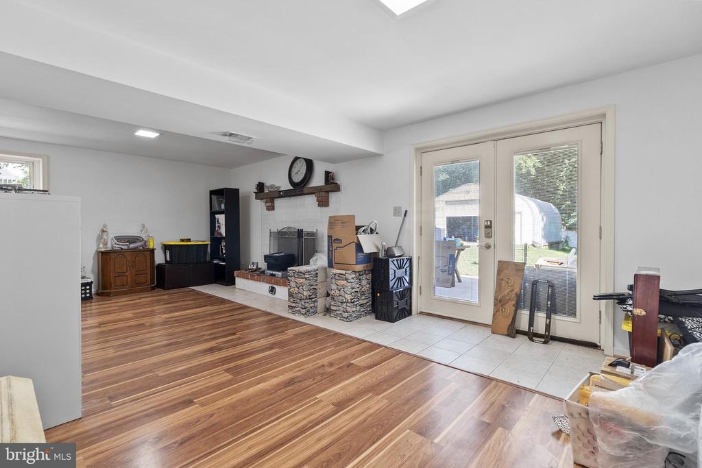 8623 PARK AVENUE