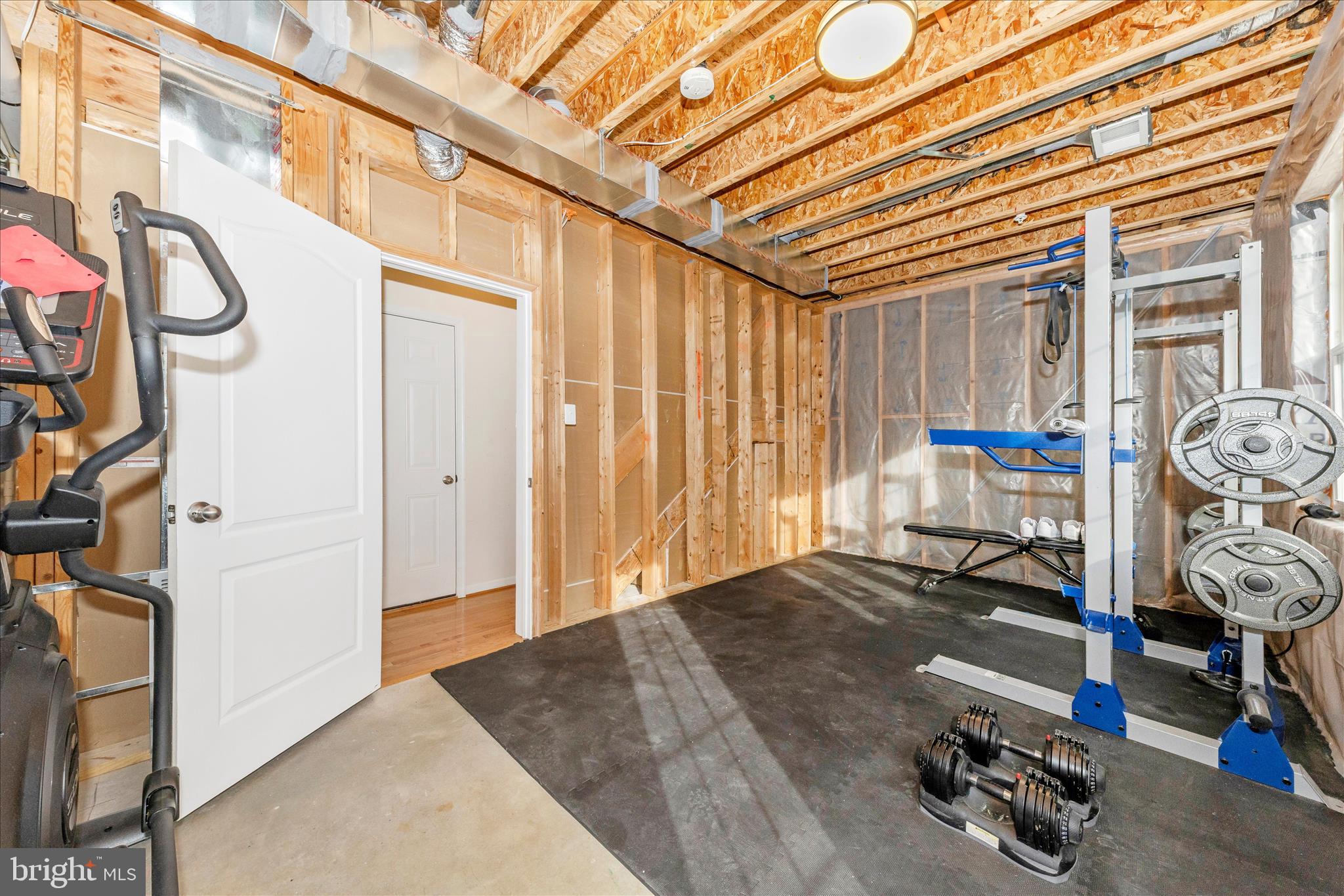 20213 CAPITAL LANE
