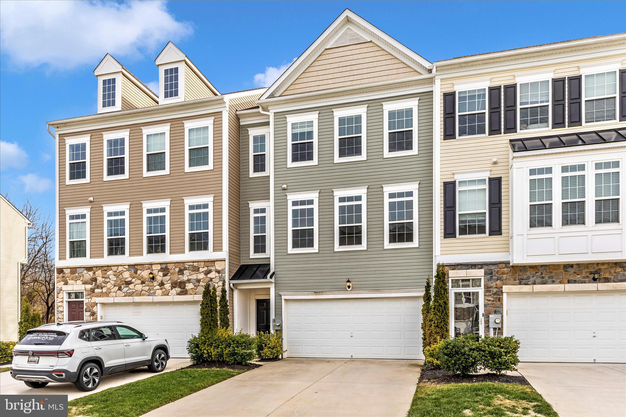 20213 CAPITAL LANE