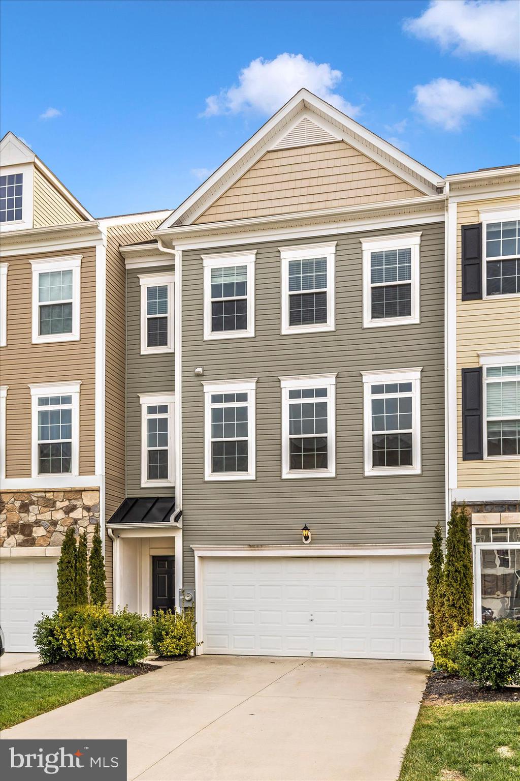20213 CAPITAL LANE