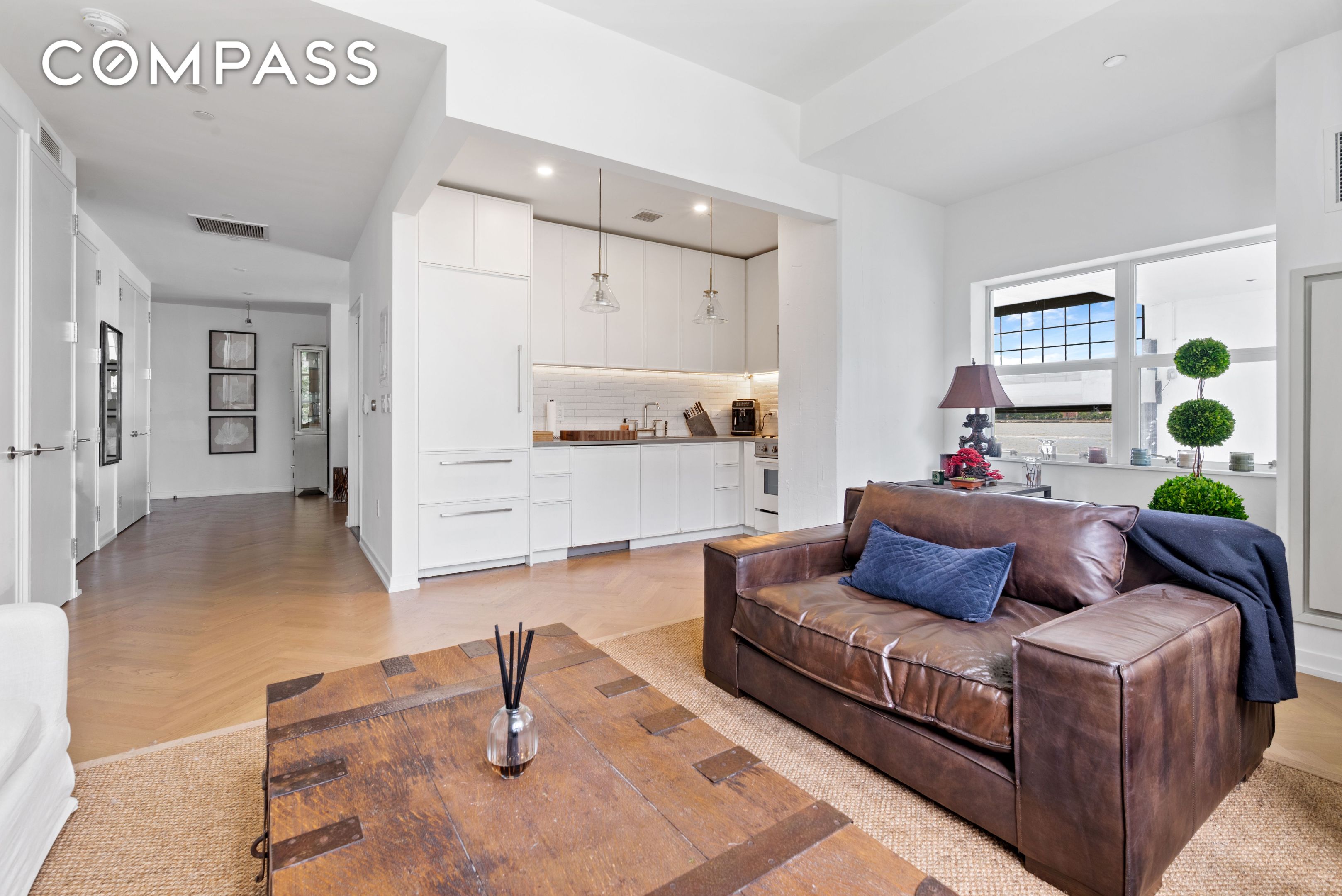 184 Kent Avenue C107