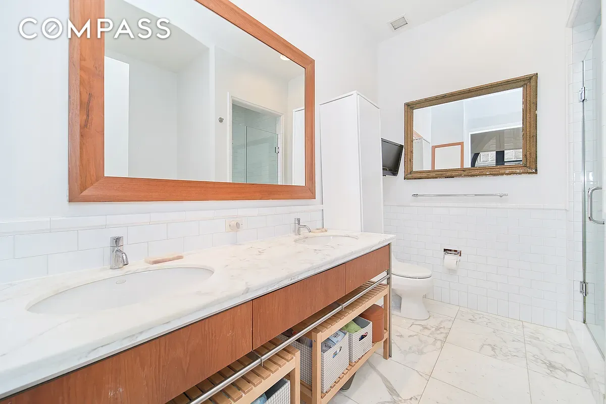 150 Nassau Street 2A