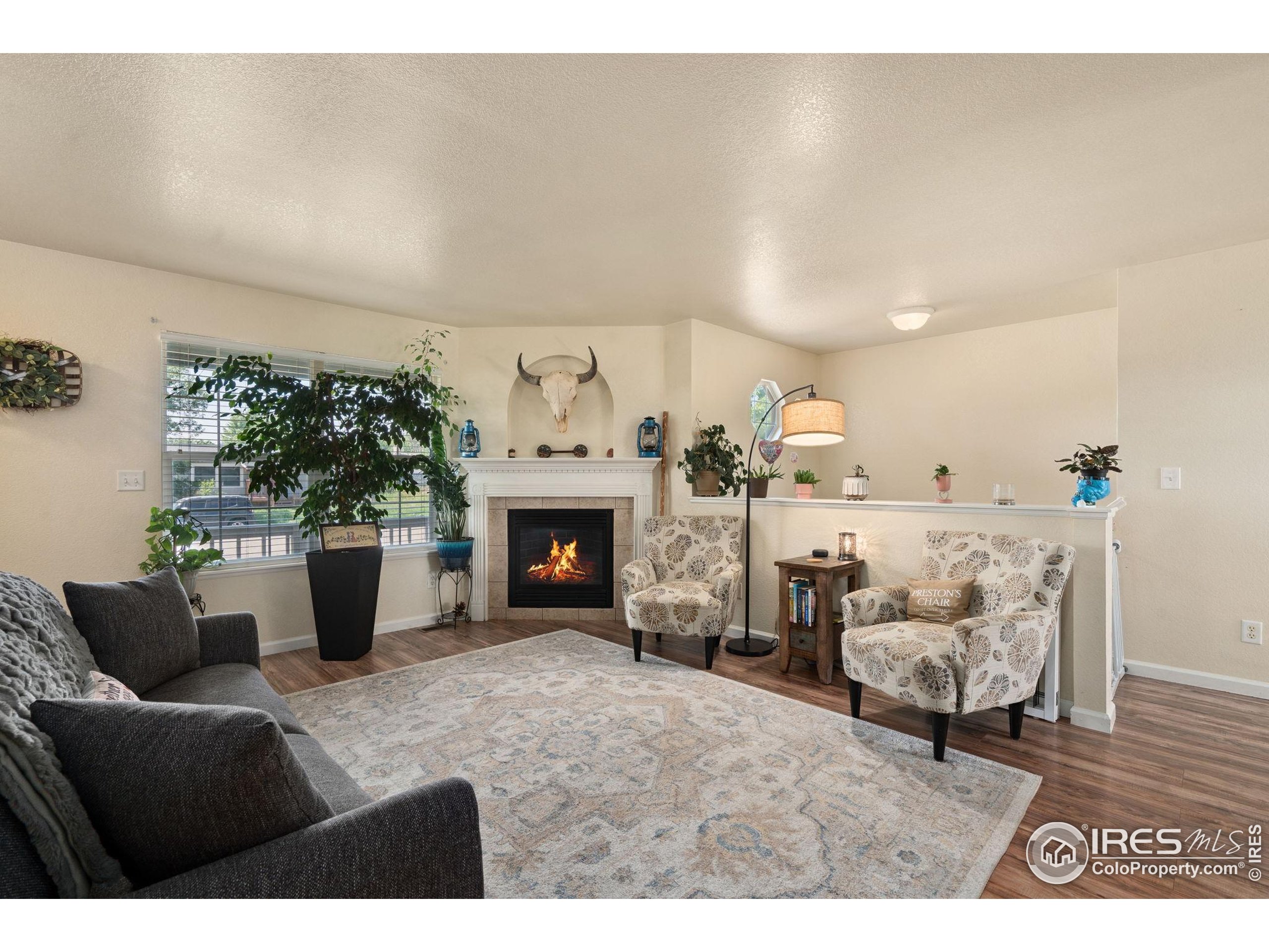 4521 Mesa Verde Dr