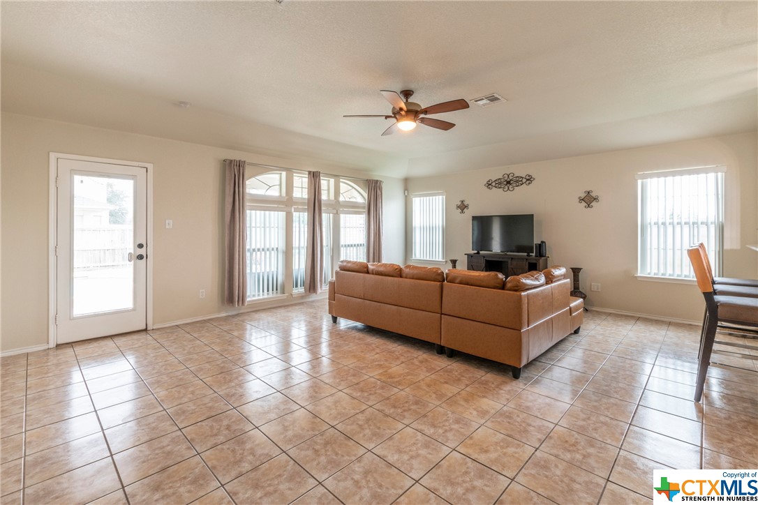 5201 Western Swing Court