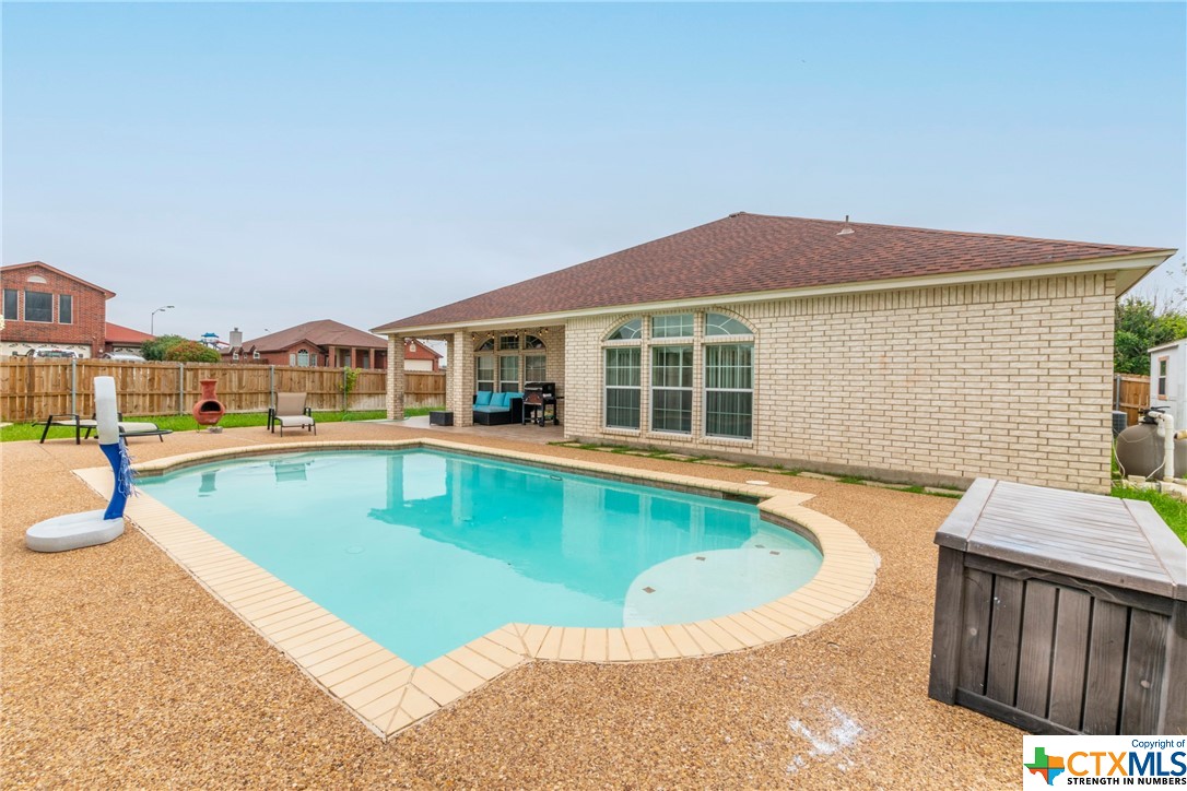 5201 Western Swing Court