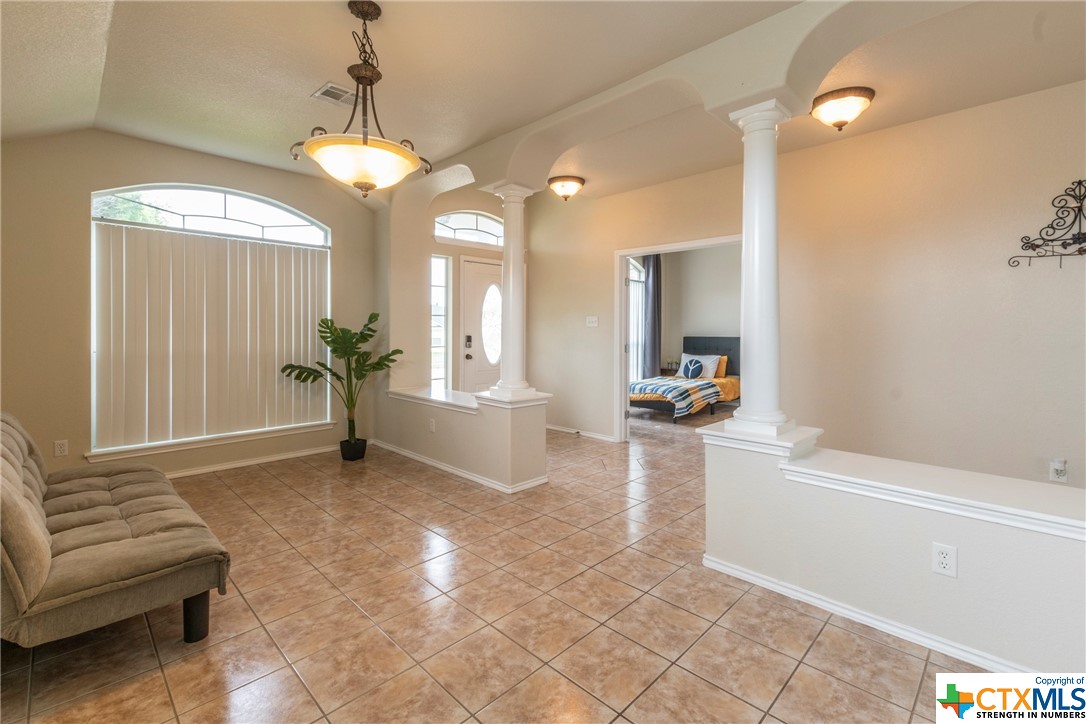 5201 Western Swing Court