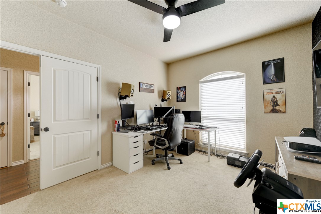 6807 Deorsam Loop
