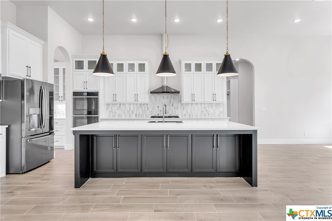 8526 Spring Creek Loop