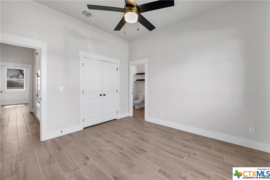 8526 Spring Creek Loop