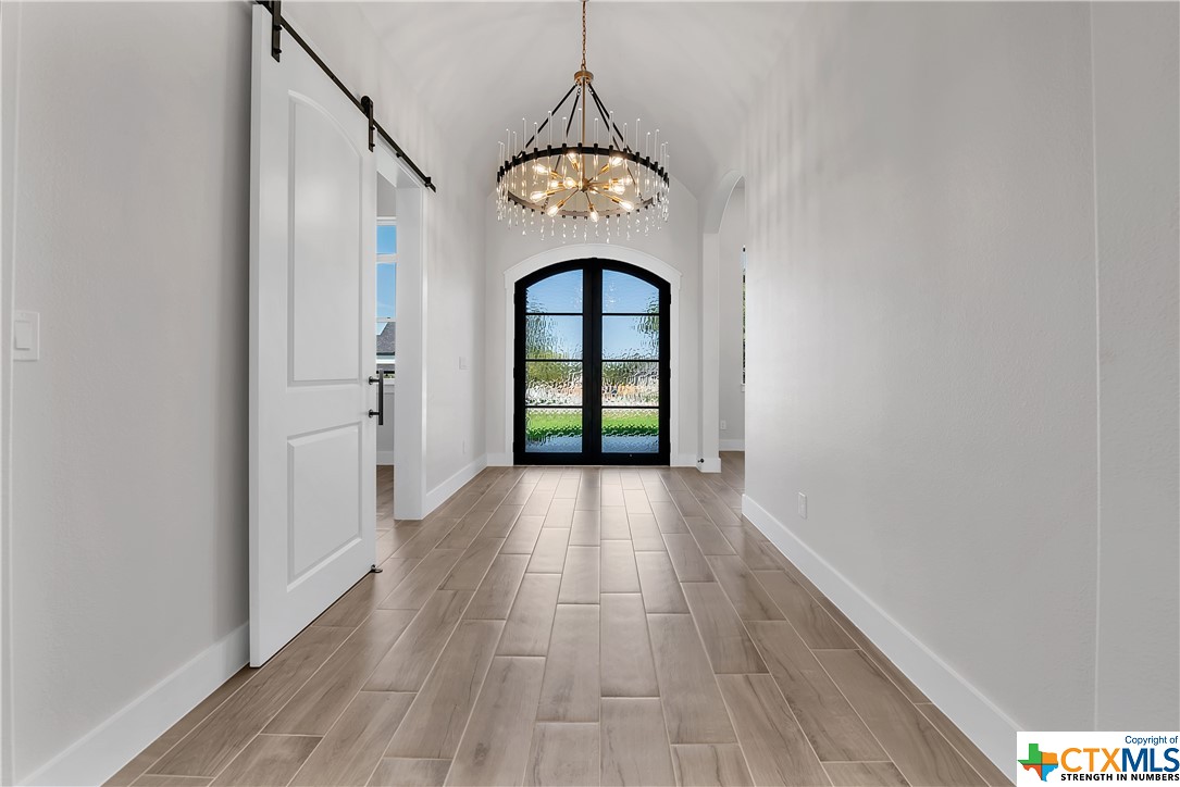 8526 Spring Creek Loop