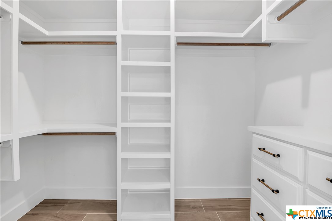 8526 Spring Creek Loop
