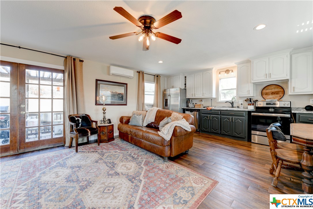 1305 Crossfire Trail