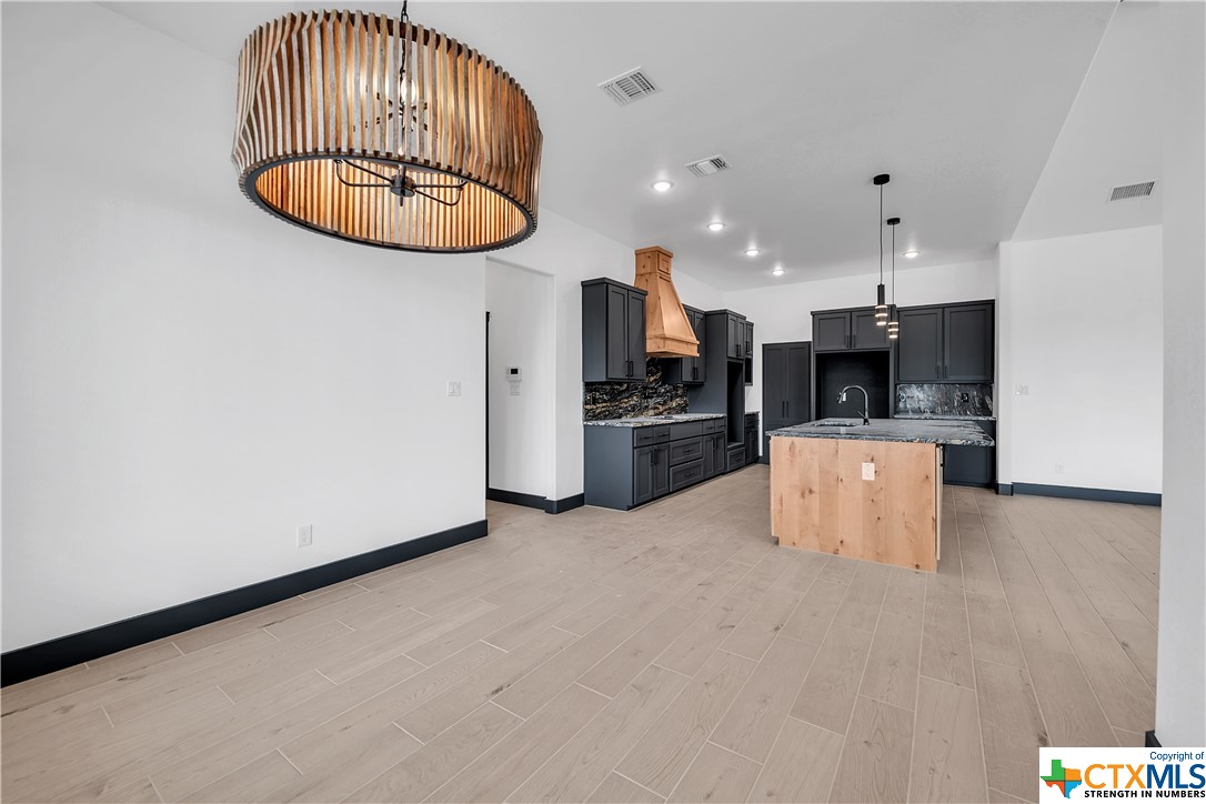 5609 Lone Ranger Court