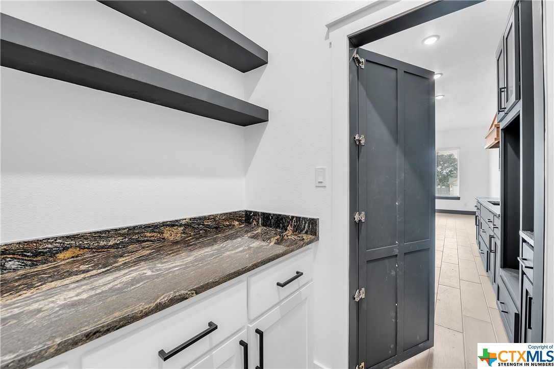 5609 Lone Ranger Court