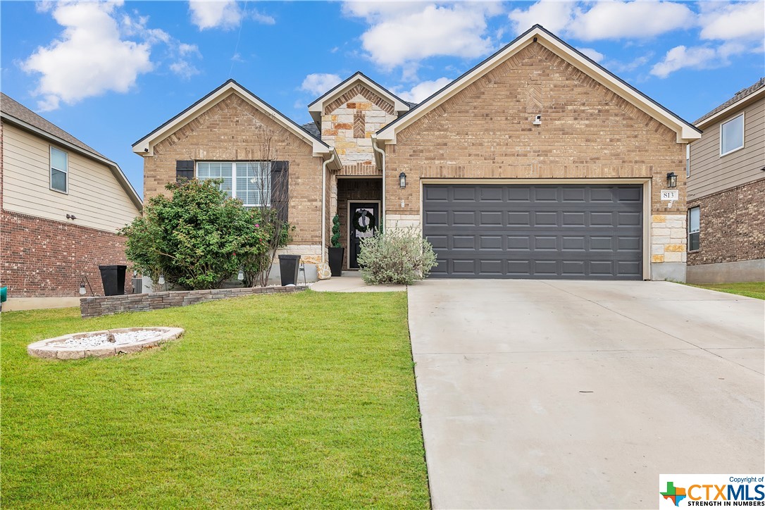 813 Olive Lane