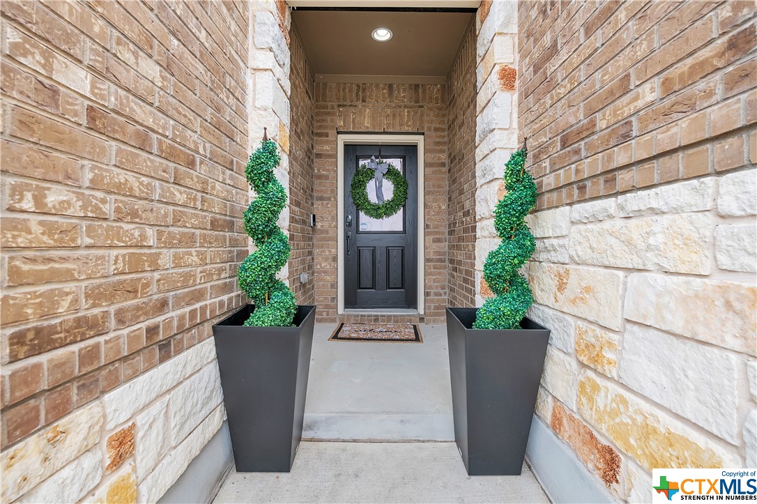 813 Olive Lane
